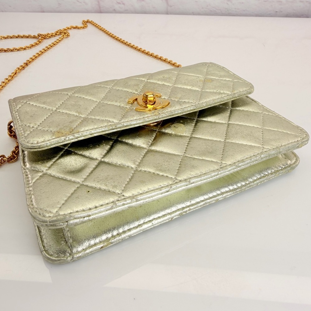 Chanel Vintage Metallic Quilted Mini Lambskin Flap Bag - Picture 7 of 15